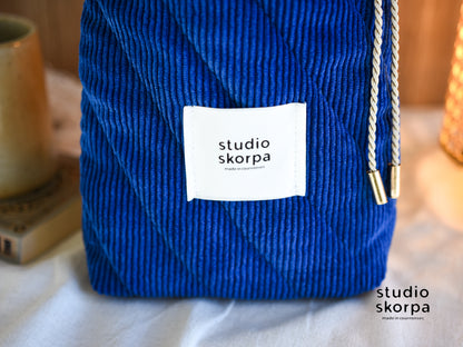 pochette livre • bleu royal