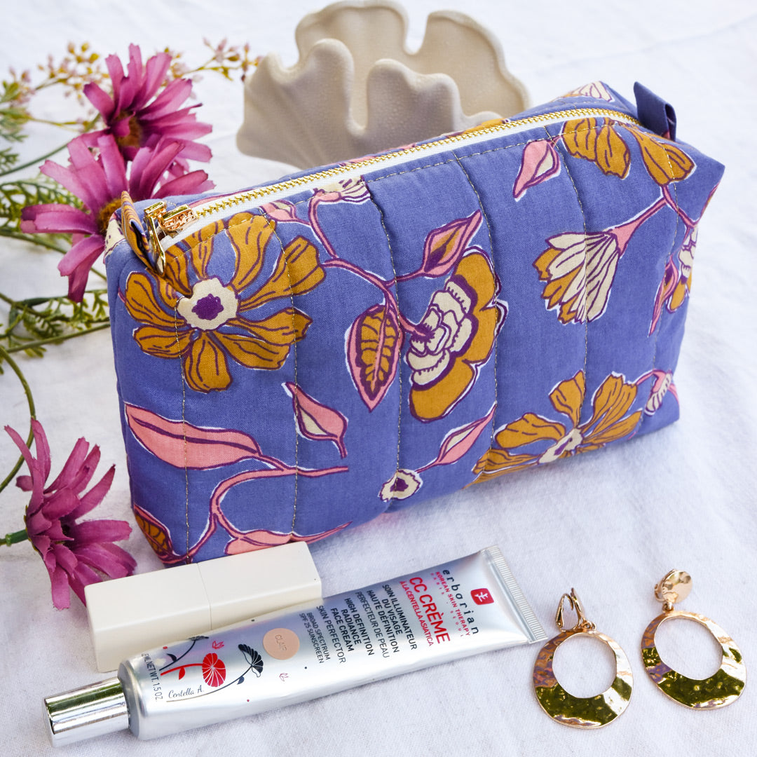 the perfect trousse • M • floral violet
