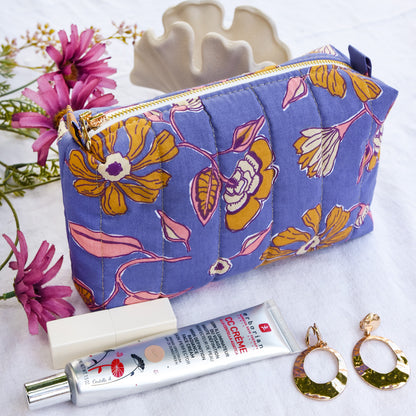 the perfect trousse • M • floral violet