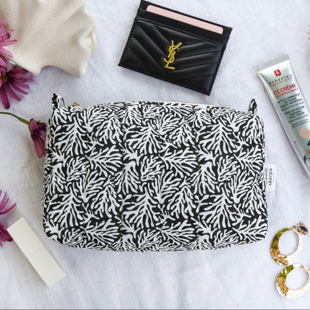 the perfect trousse • M • corail noir