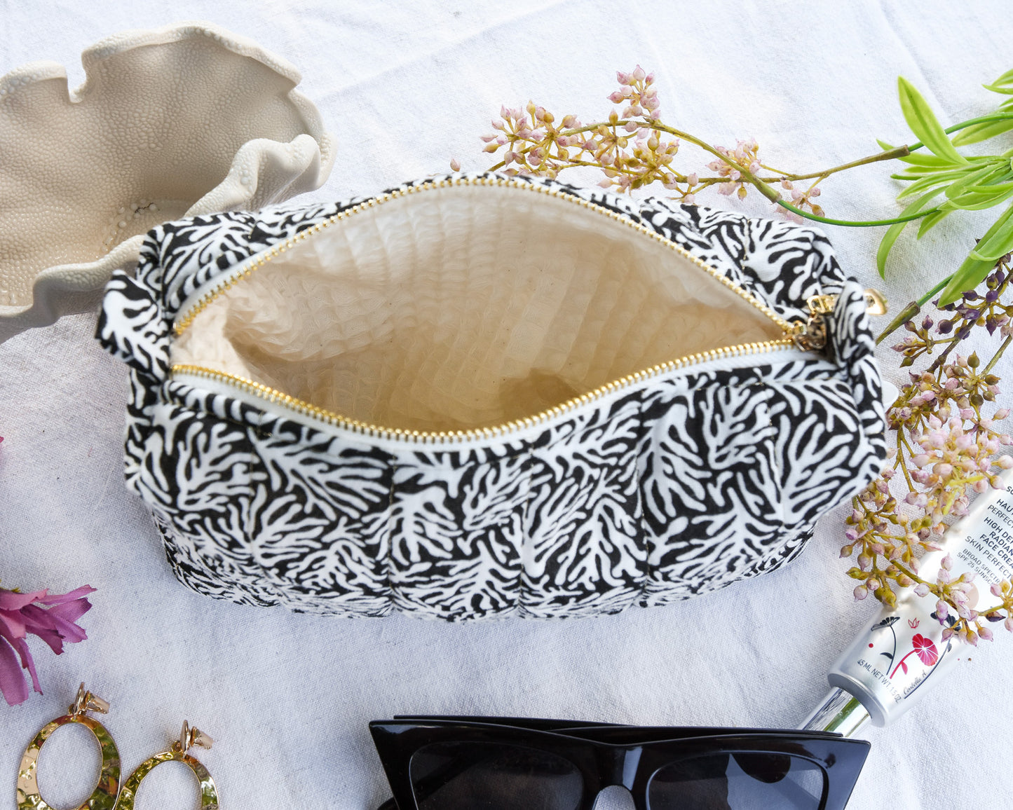 the perfect trousse • M • corail noir