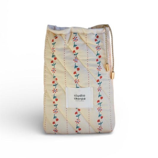 pochette livre • crème florale